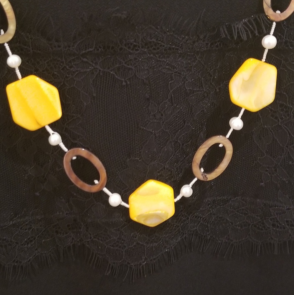 Jewelry - Picture 6 of 8